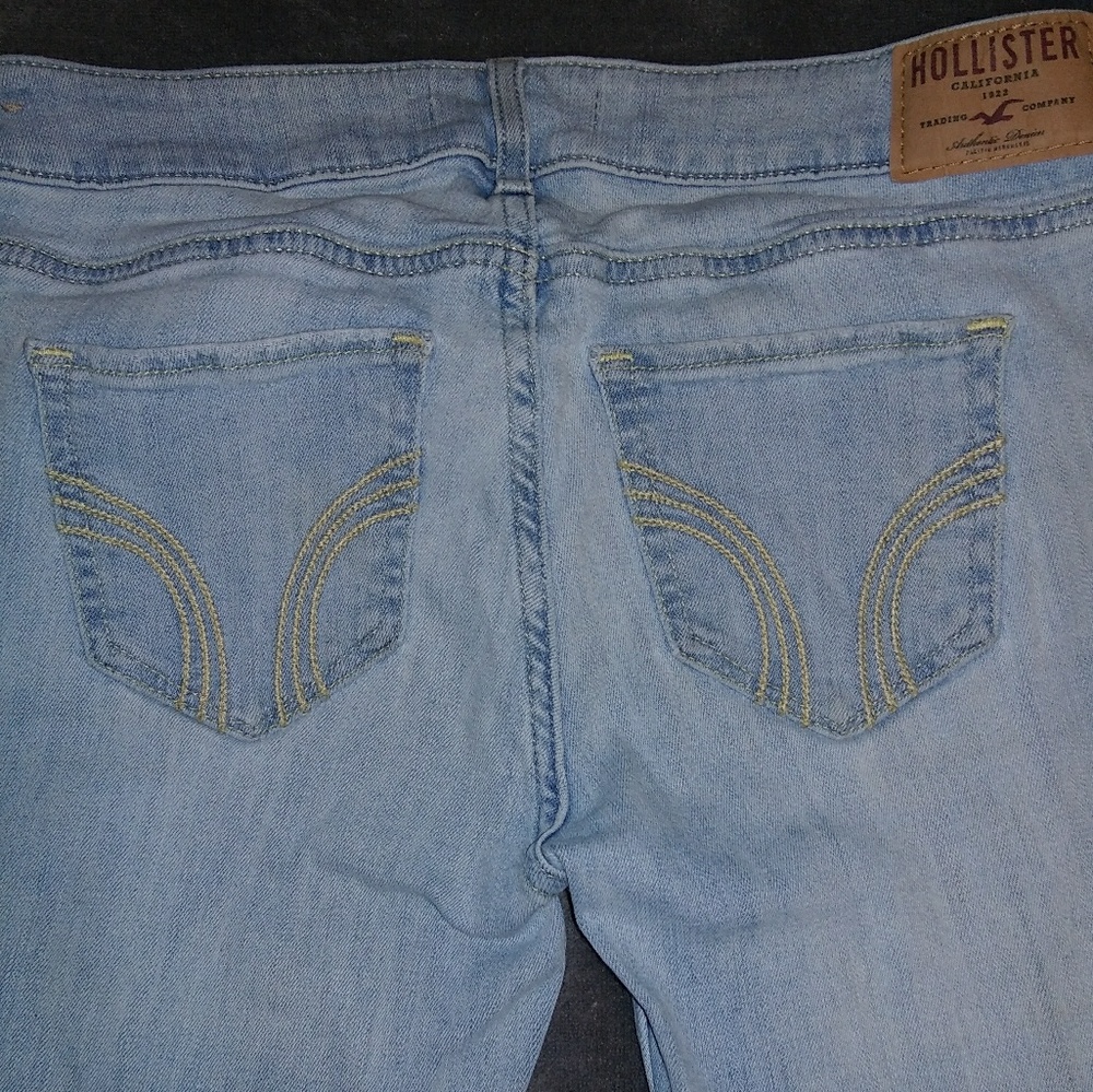 Size 3L Hollister Bootcut jeans